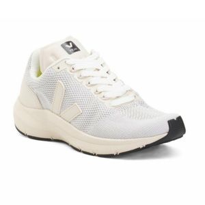Veja Marlin Light V-Knit Sneaker Women’s Size 7
